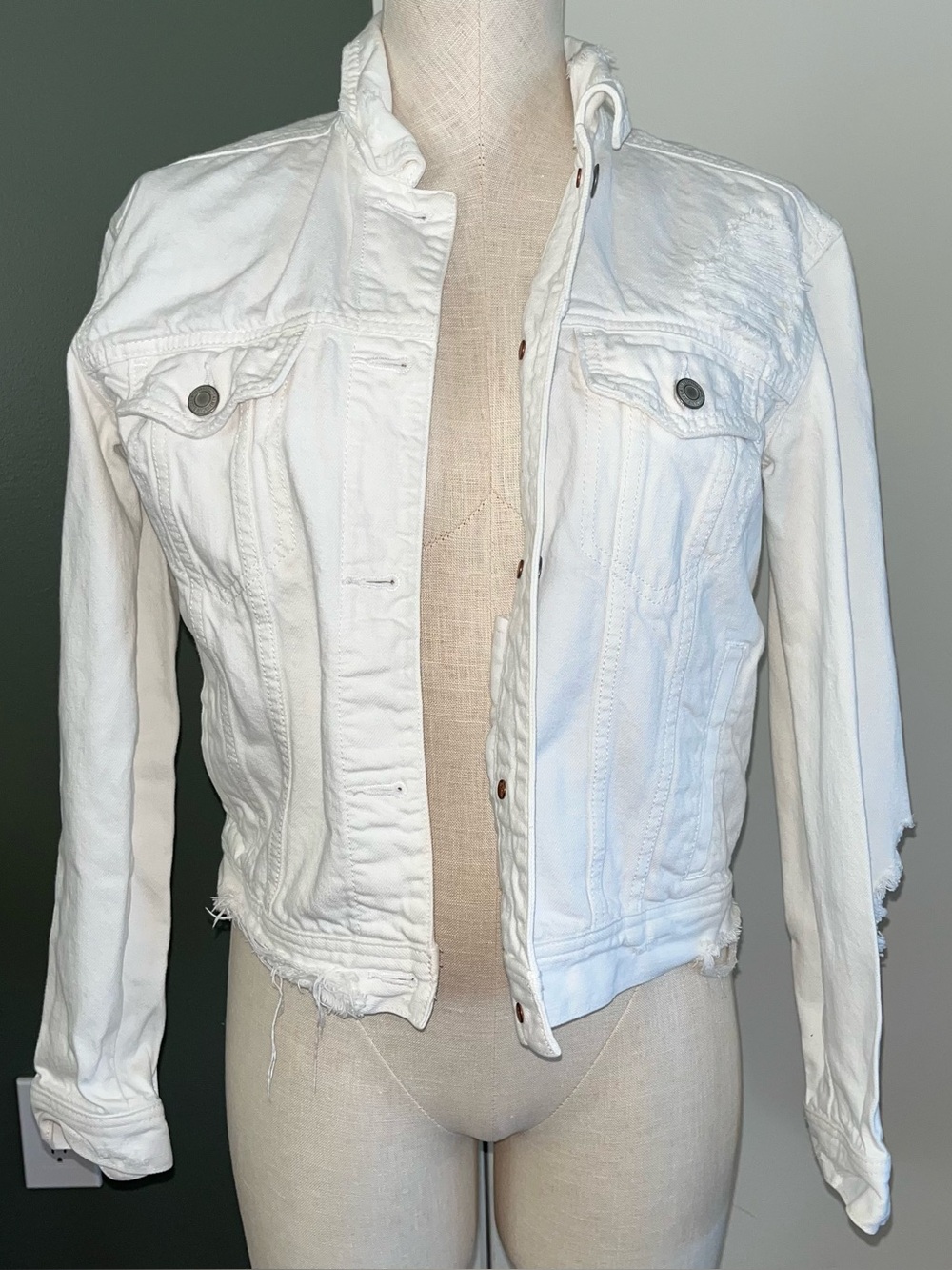 American Eagle Outfitters Women's S White Distressed Denim Jacket Button Front
